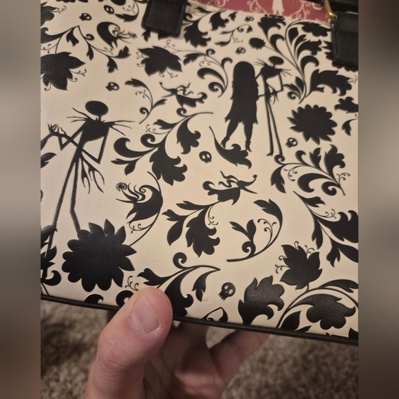 Loungefly Disney nightmare before Christmas silhouette purse - Picture 5 of 12